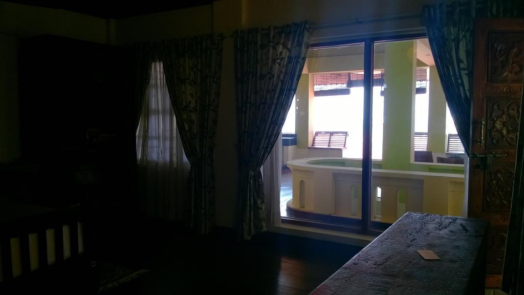 Hotel Palm Tree Anex à Varkala Chambre photo