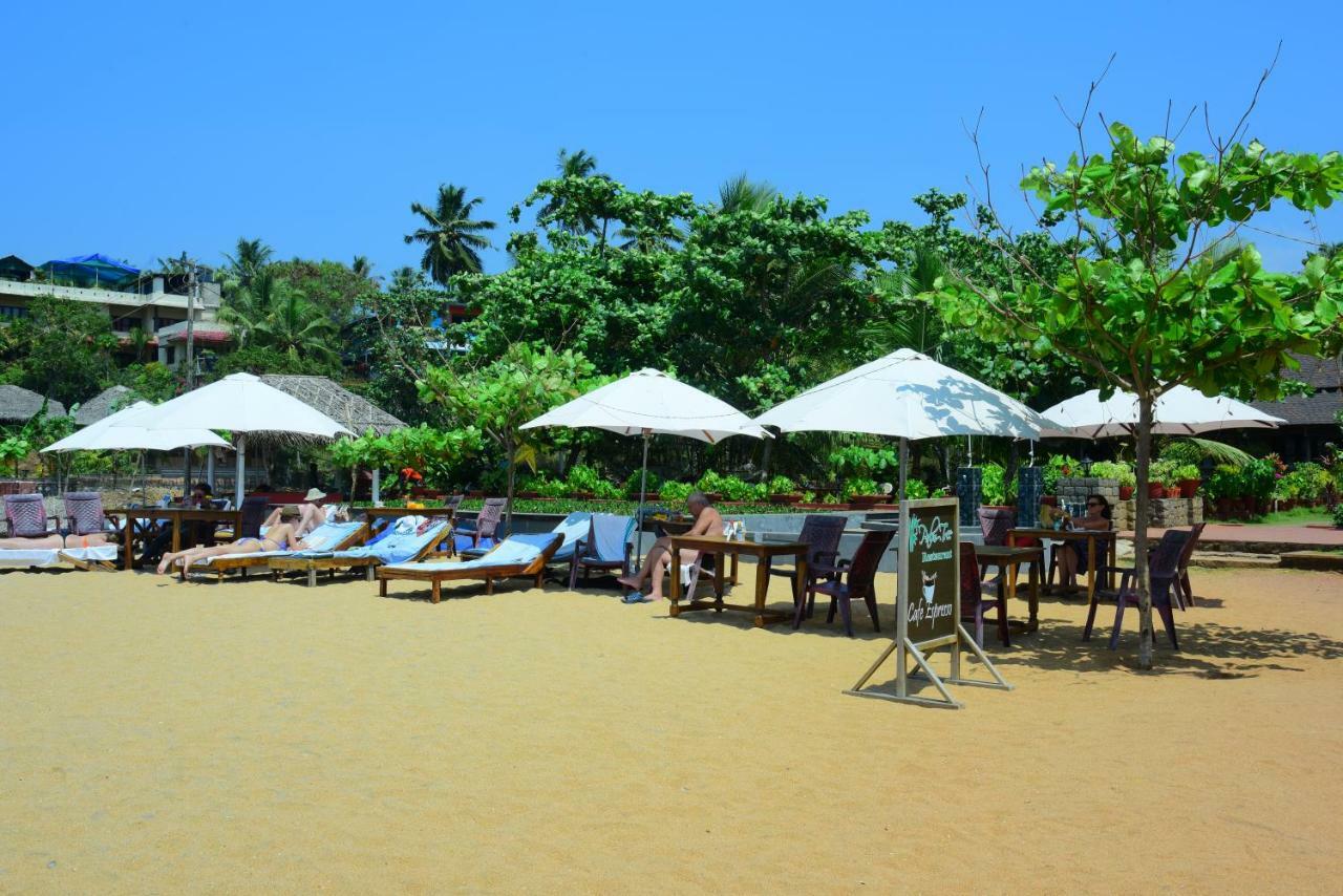 Hotel Palm Tree Anex à Varkala Extérieur photo